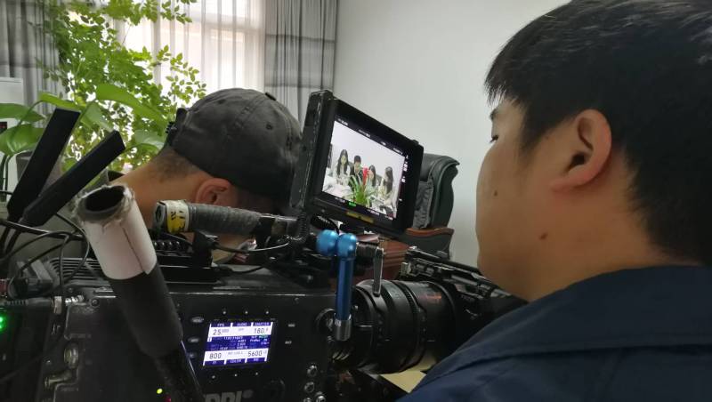 用镜头讲好产品故事！确山县产品视频拍摄公司让冰冷商品拥有温度与灵魂